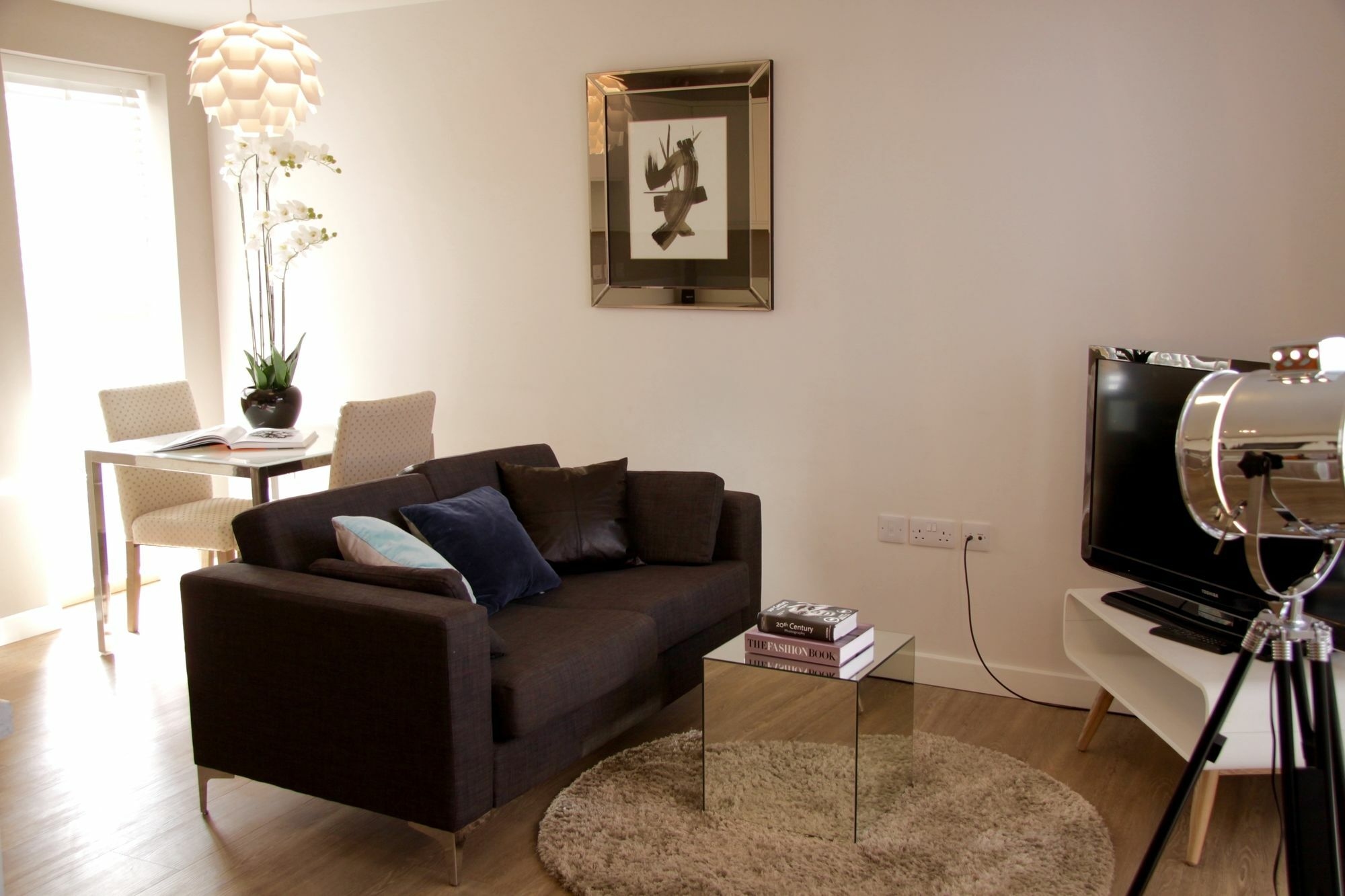 Lux Living Apartments - Florian House เคมบริดจ์ ภายนอก รูปภาพ